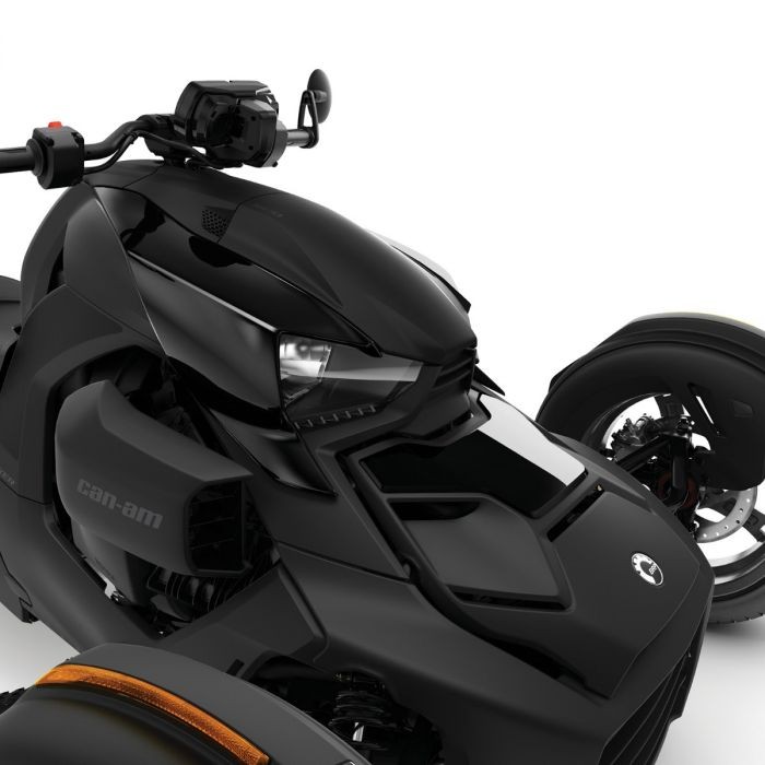 RYKER CAPOT COULEUR NOIR INTENSE